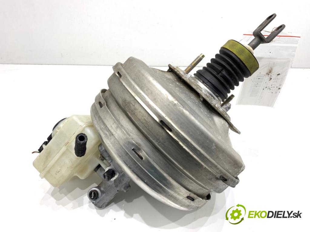BMW E60 sedan 2003 125 kW 520 i 2171 Posilovač bŕzd 296765936016