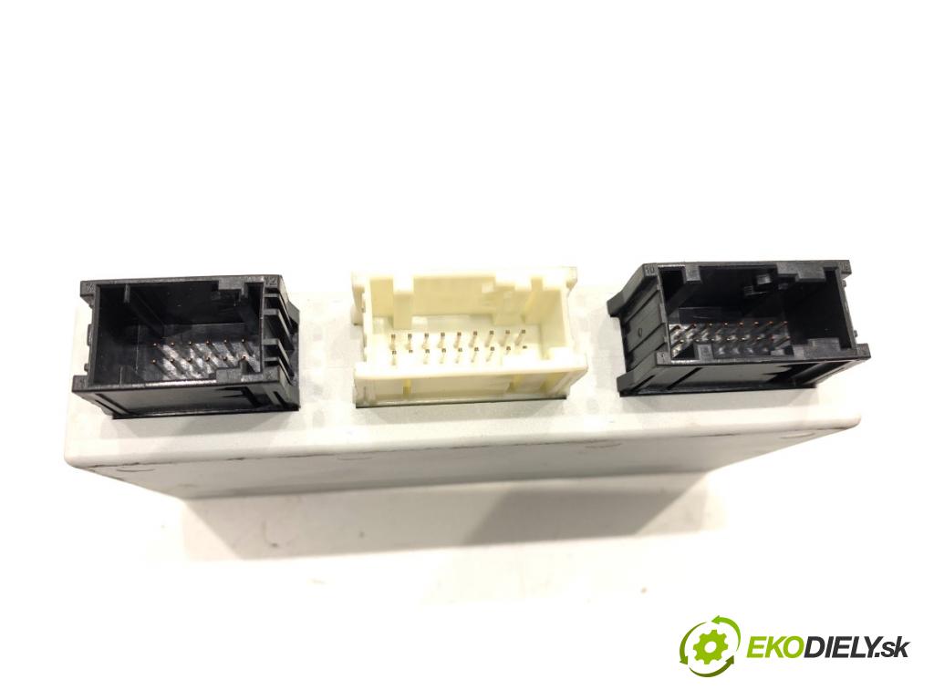 BMW E60 sedan 2003 125 kW 520 i 2171 Modul PDC 6922785 (Riadiaca jednotka ostatné)