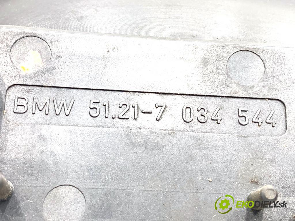 BMW E60 sedan 2003 125 kW 520 i 2171 Kľučka vonkajšia pravy zad 7034544