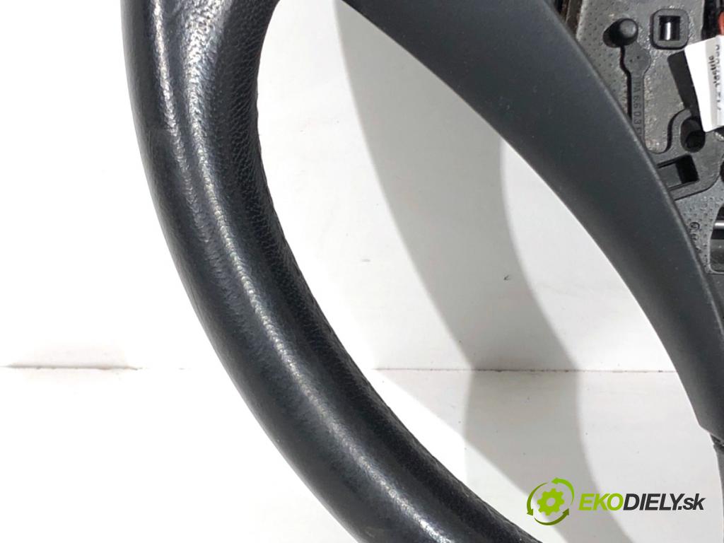 BMW E60 sedan 2003 125 kW 520 i 2171 Volant  (Volant)