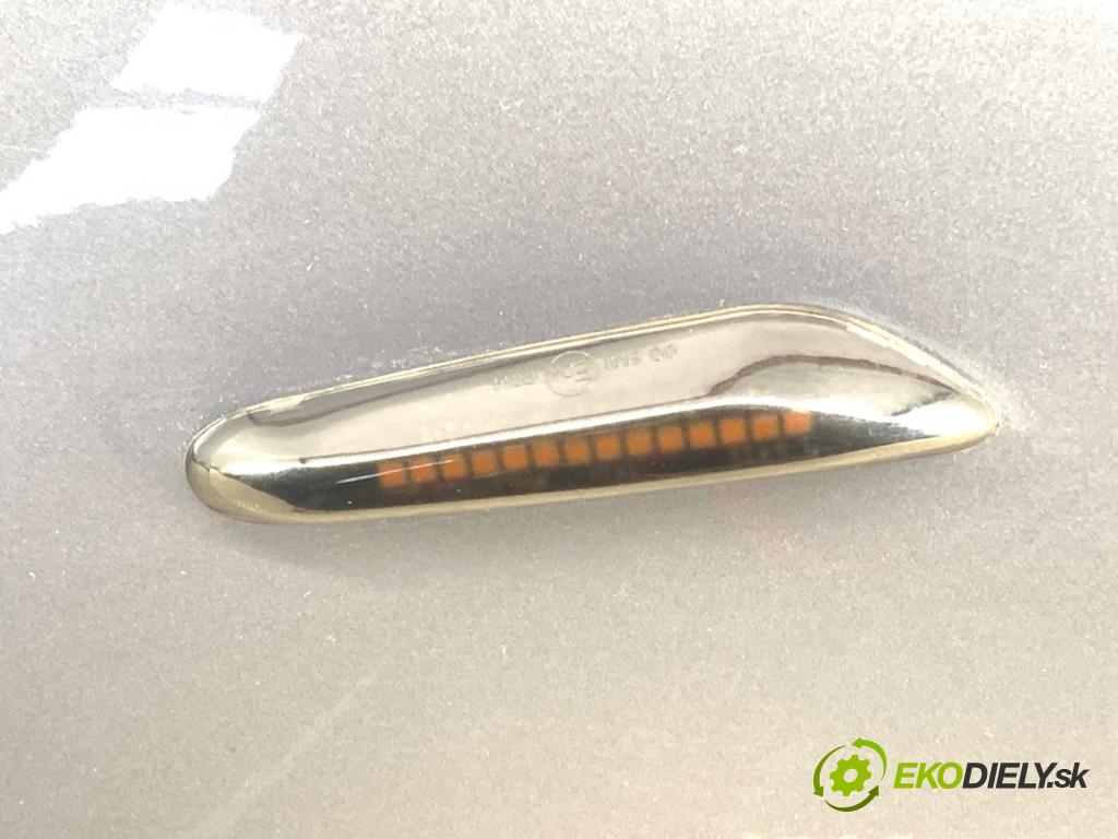 BMW E60 sedan 2003 125 kW 520 i 2171 blatník levý přední část