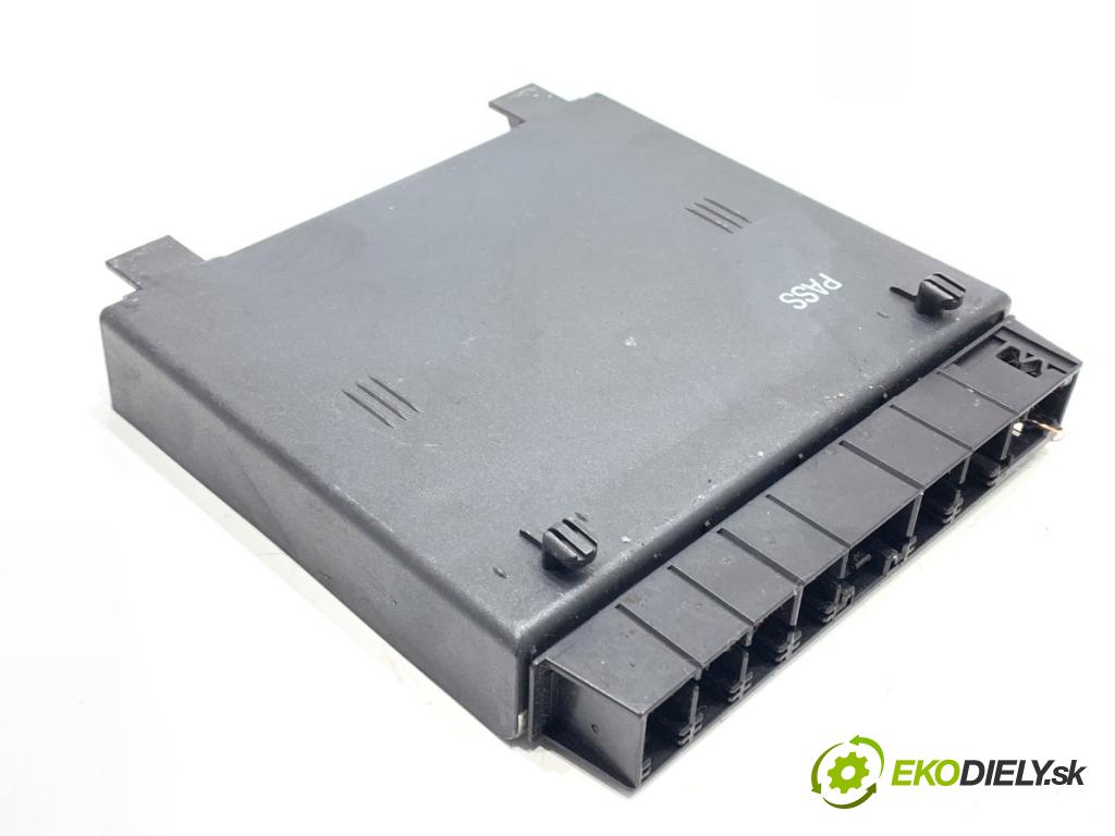 BMW E60 sedan 2003 125 kW 520 i 2171 Modul sedačky 6927260