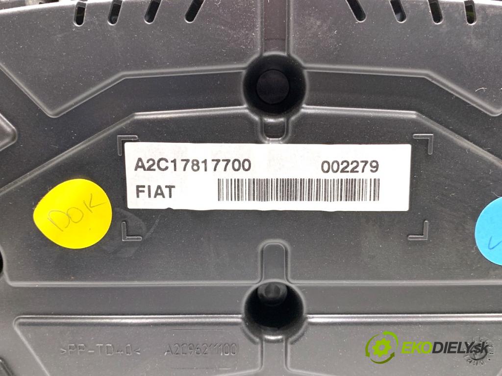 FIAT TIPO sedan 2018 70 kW 1.4 (356SXA1B) 1368 Prístrojovka 00521015210 (Prístrojová doska)