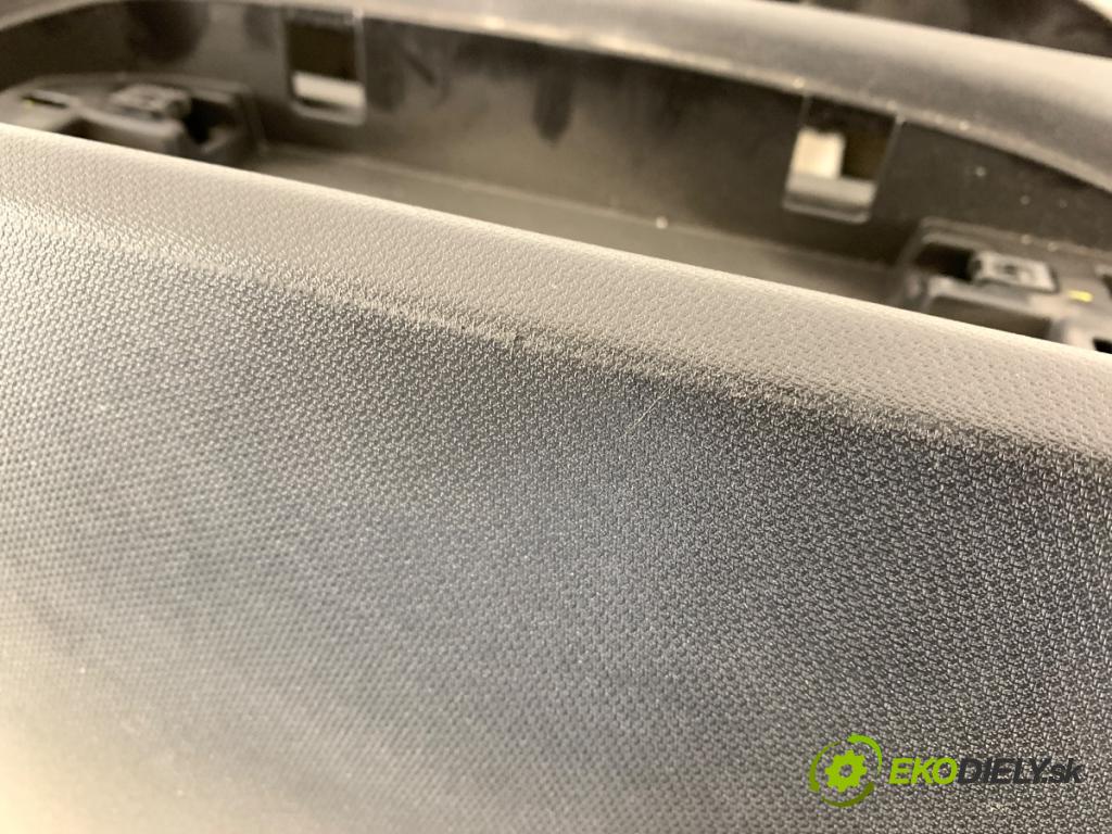 FIAT TIPO sedan 2018 70 kW 1.4 (356SXA1B) 1368 palubní doska  (Palubní desky)
