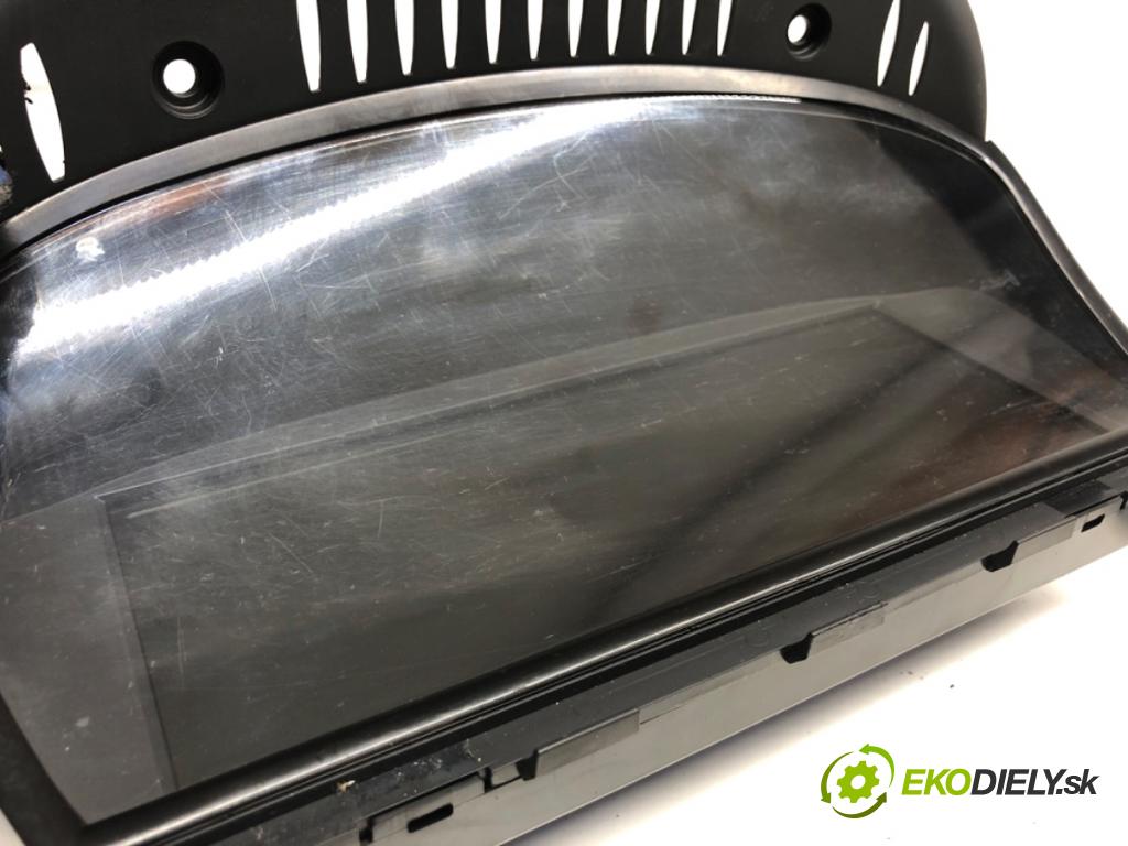 BMW E61 Kombi 2006 130 kW 525 d 2497 Dislpej 9114355 (Prístrojová doska)