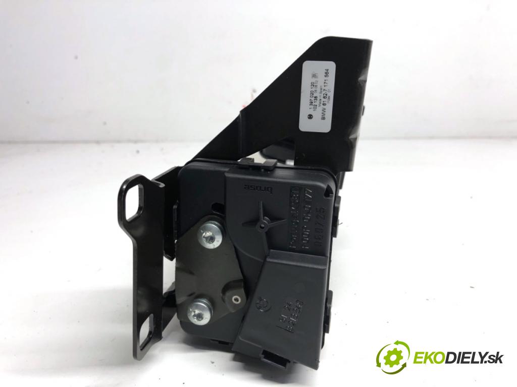 BMW E61 Kombi 2006 130 kW 525 d 2497 motor stěračů zadní část 1397220497
