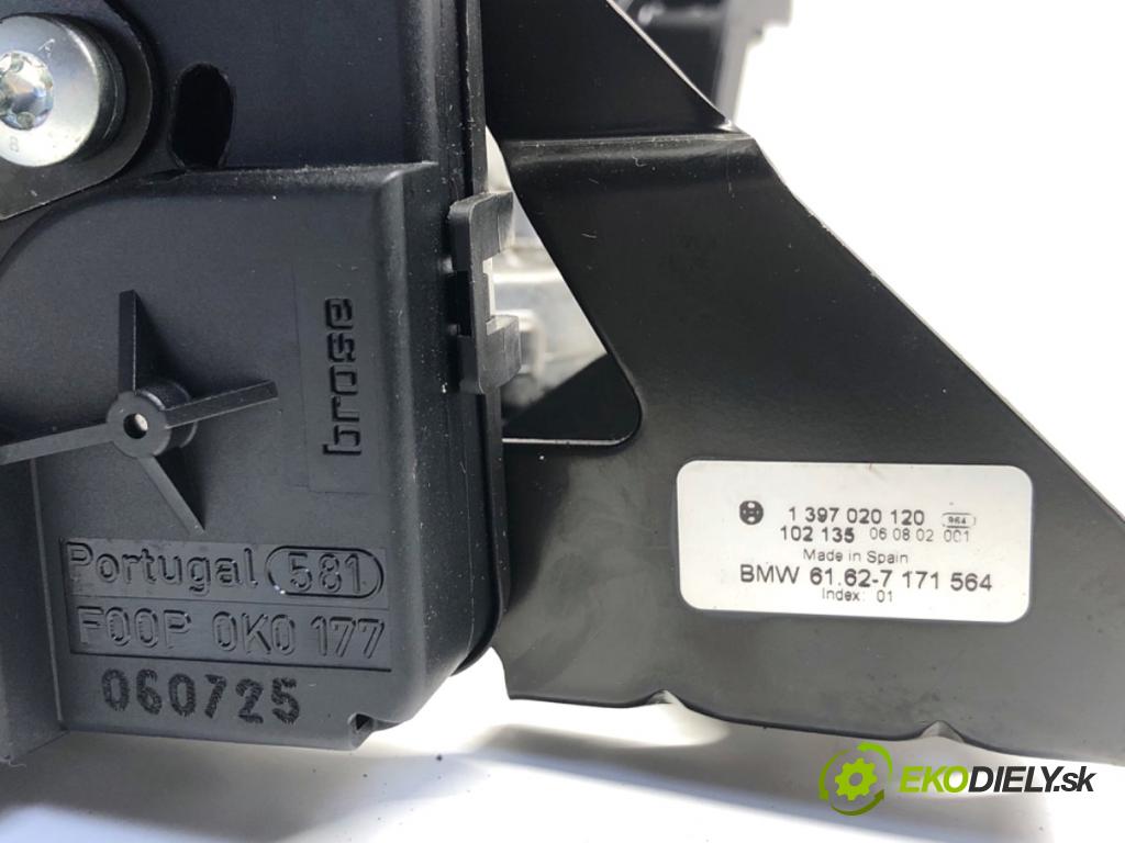 BMW E61 Kombi 2006 130 kW 525 d 2497 motor stěračů zadní část 1397220497