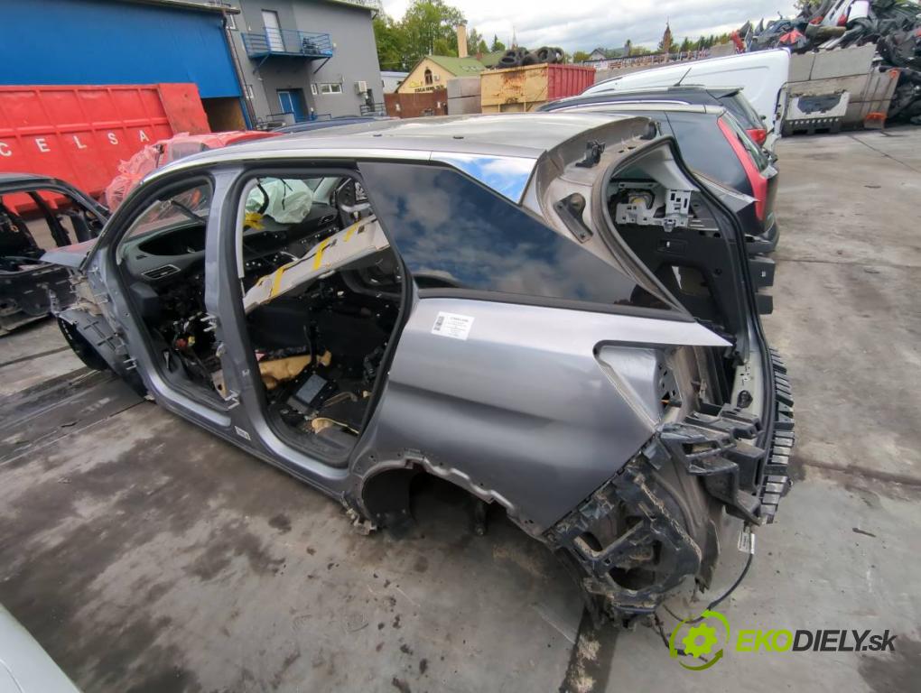 PEUGEOT 3008 SUV 2018 96 kW 1.5 BlueHDi 130 1499 KAROSERIA ČTVRŤÁK blatník zadní část levý pravý práh střecha PODŁUŻNICA levý pravý