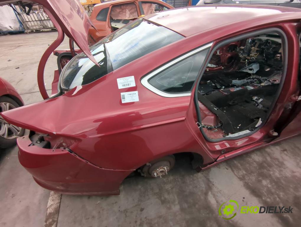 FORD MONDEO MK5 sedan 2014 130 kW 2.0 Hybrid 1999 KAROSERIA ČTVRŤÁK blatník zadní část levý pravý práh střecha PODŁUŻNICA levý pravý