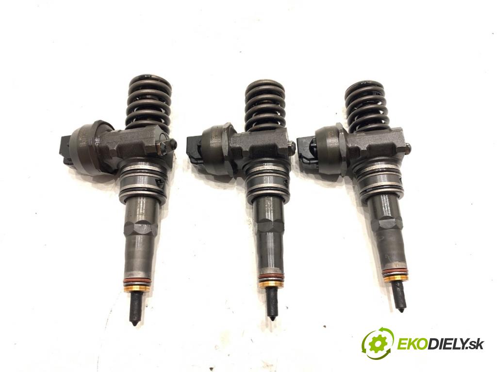 SEAT IBIZA III liftback 2006 59 kW 1.4 TDI 1422 vstrekovače 0414720215