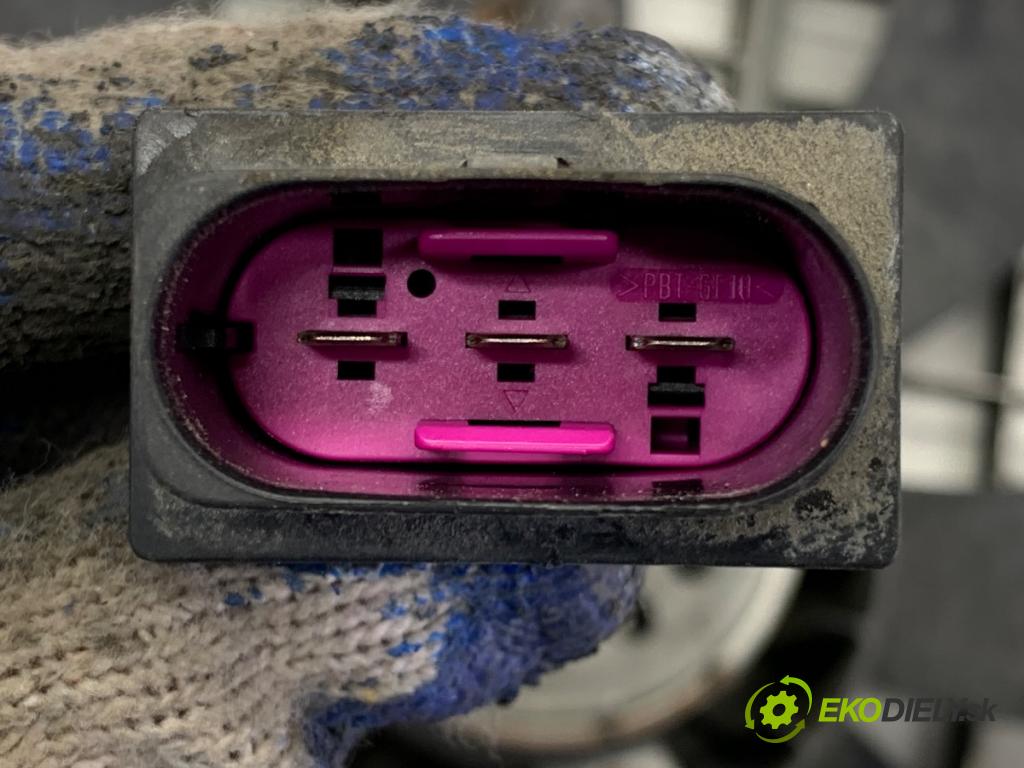 SKODA FABIA II Kombi 2009 59 kW 1.4 TDI 1422 ventilátor chladiče 6Q0959455N (Ventilátory)