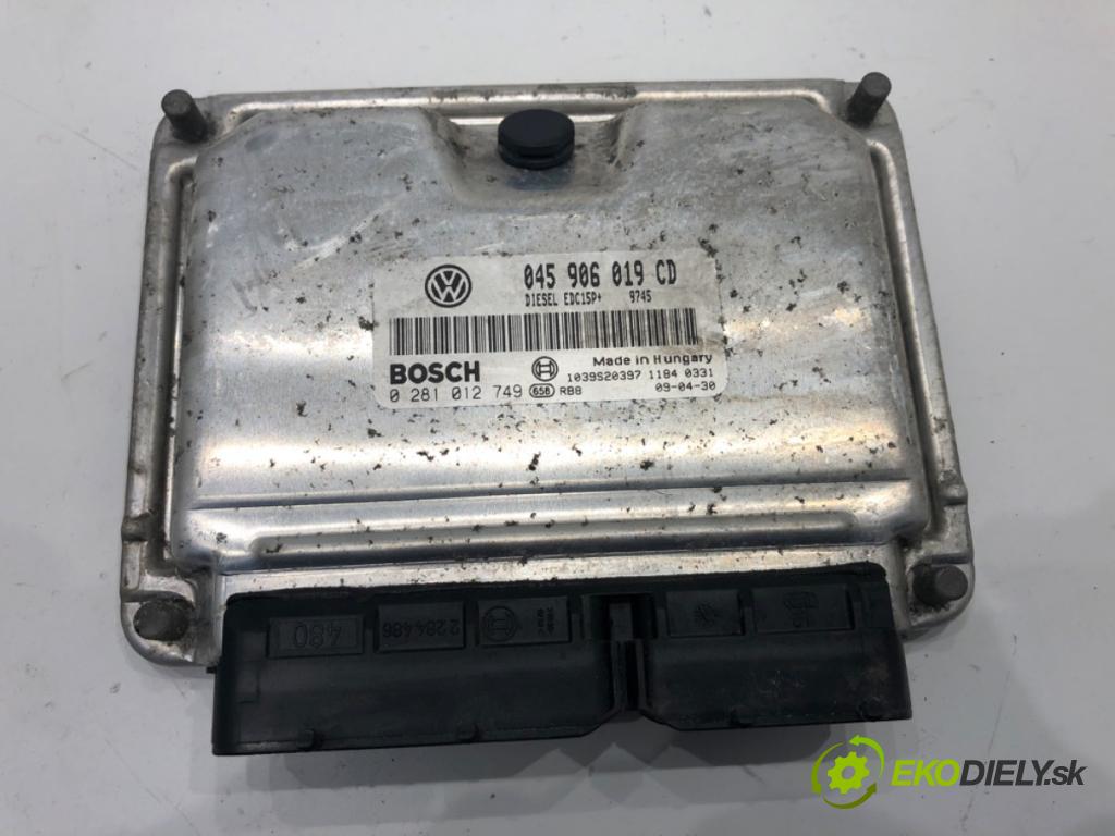 SKODA FABIA II Kombi 2009 59 kW 1.4 TDI 1422 riadiaca jednotka Motor 045906019CD (Riadiaca jednotka)