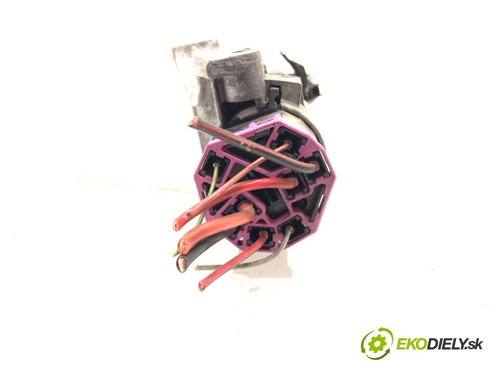 SKODA FABIA II Kombi 2009 59 kW 1.4 TDI 1422 spinačka  (Spínacia skrinka)