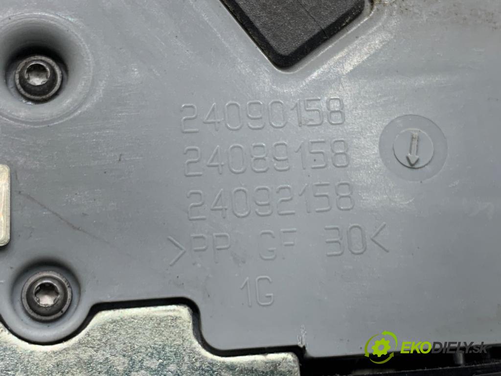 PEUGEOT 3008 nadwozie wielkoprzestrzenne (MPV) 2011 82 kW 1.6 HDi 1560 zámok dveře levý zadní část 24090816