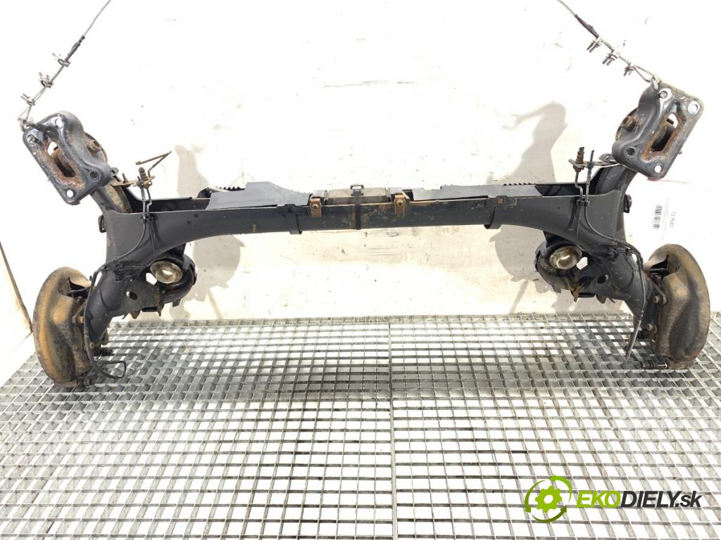 PEUGEOT 3008 nadwozie wielkoprzestrzenne (MPV) 2011 82 kW 1.6 HDi 1560 výztuha zadní část 