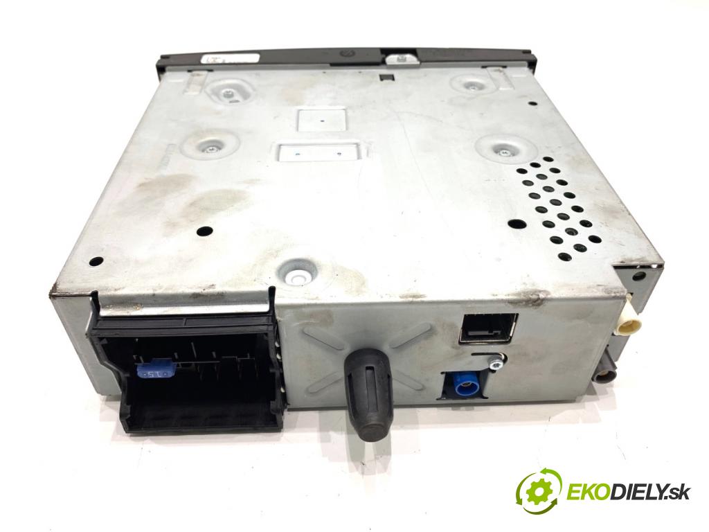 PEUGEOT 3008 nadwozie wielkoprzestrzenne (MPV) 2011 82 kW 1.6 HDi 1560 RADIO 96751717XT (Audio zariadenie)