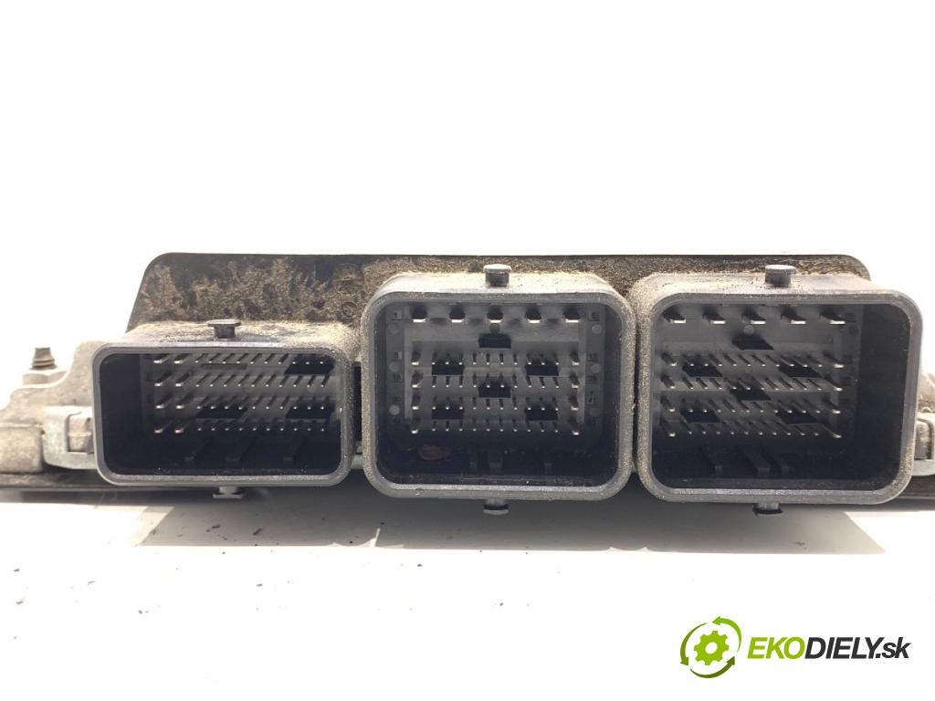PEUGEOT 3008 nadwozie wielkoprzestrzenne (MPV) 2011 82 kW 1.6 HDi 1560 riadiaca jednotka Motor 9676761080 (Riadiaca jednotka)