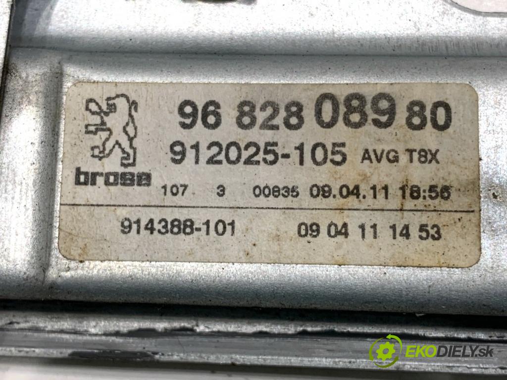 PEUGEOT 3008 nadwozie wielkoprzestrzenne (MPV) 2011 82 kW 1.6 HDi 1560 mechanismus okna levý přední část 9682808980