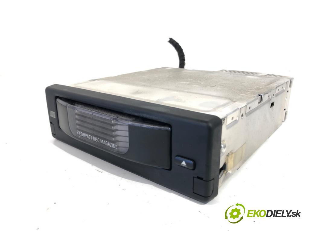 BMW E60 sedan 2005 130 kW 520 d 1995 Menič CD 6956939 (CD menič)