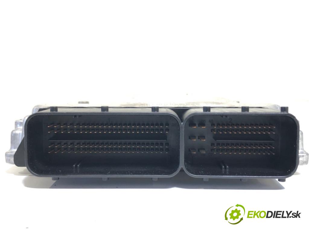 BMW E60 sedan 2005 130 kW 520 d 1995 riadiaca jednotka Motor 7798422 (Riadiaca jednotka)