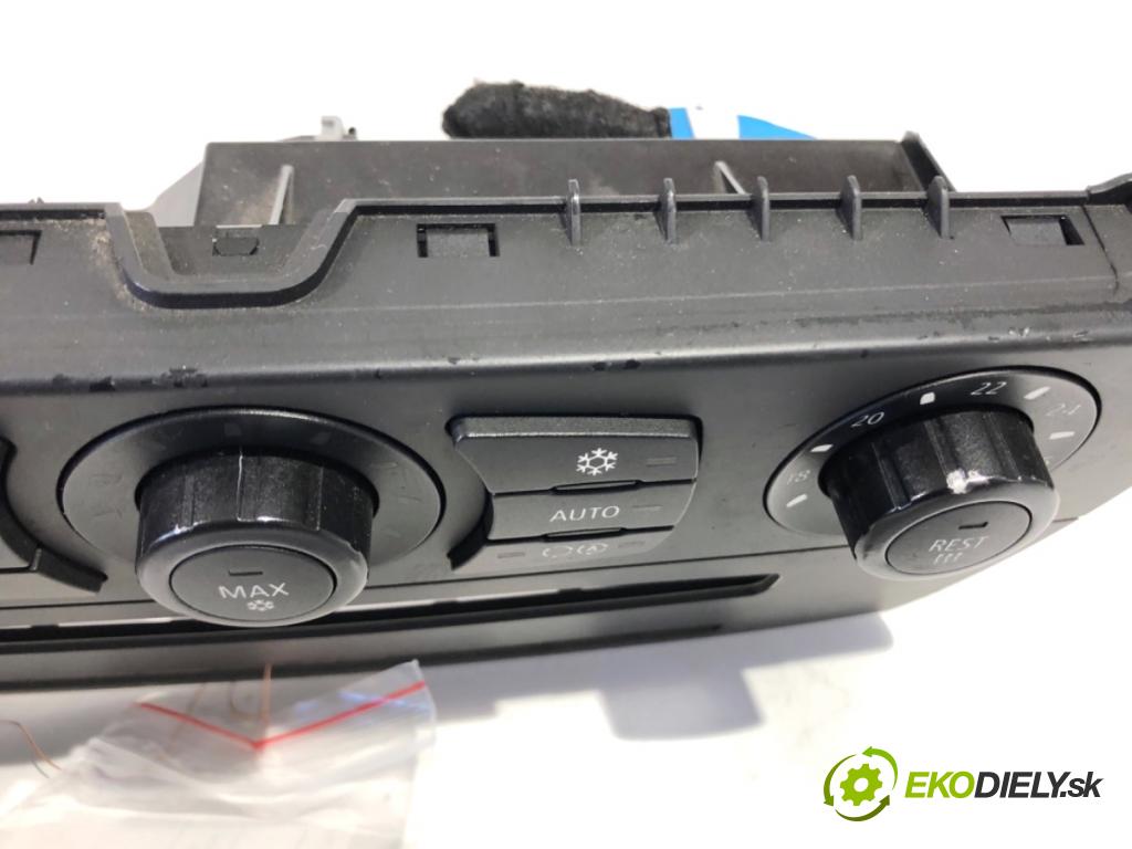 BMW E60 sedan 2005 130 kW 520 d 1995 Panel ovládania kúrenia 6978435 (Prepínacie páčky pod volantom)