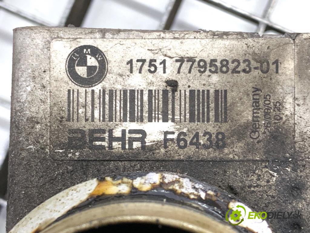 BMW E60 sedan 2005 130 kW 520 d 1995 intercooler 7795823 (Intercooler (chladič nasávaného vzduchu))