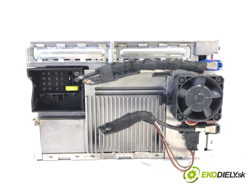 BMW E60 sedan 2005 130 kW 520 d 1995 RADIO 6949171 (Audio zariadenie)