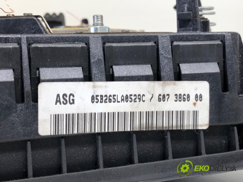 BMW E60 sedan 2005 130 kW 520 d 1995 AirBag volantu  (Airbag)