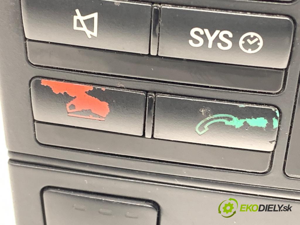 MERCEDES-BENZ W212 sedan 2012 150 kW E 250 CDI / BlueTEC (212.003, 212.004) 2143 RADIO A2129006517 (Audio zariadenie)