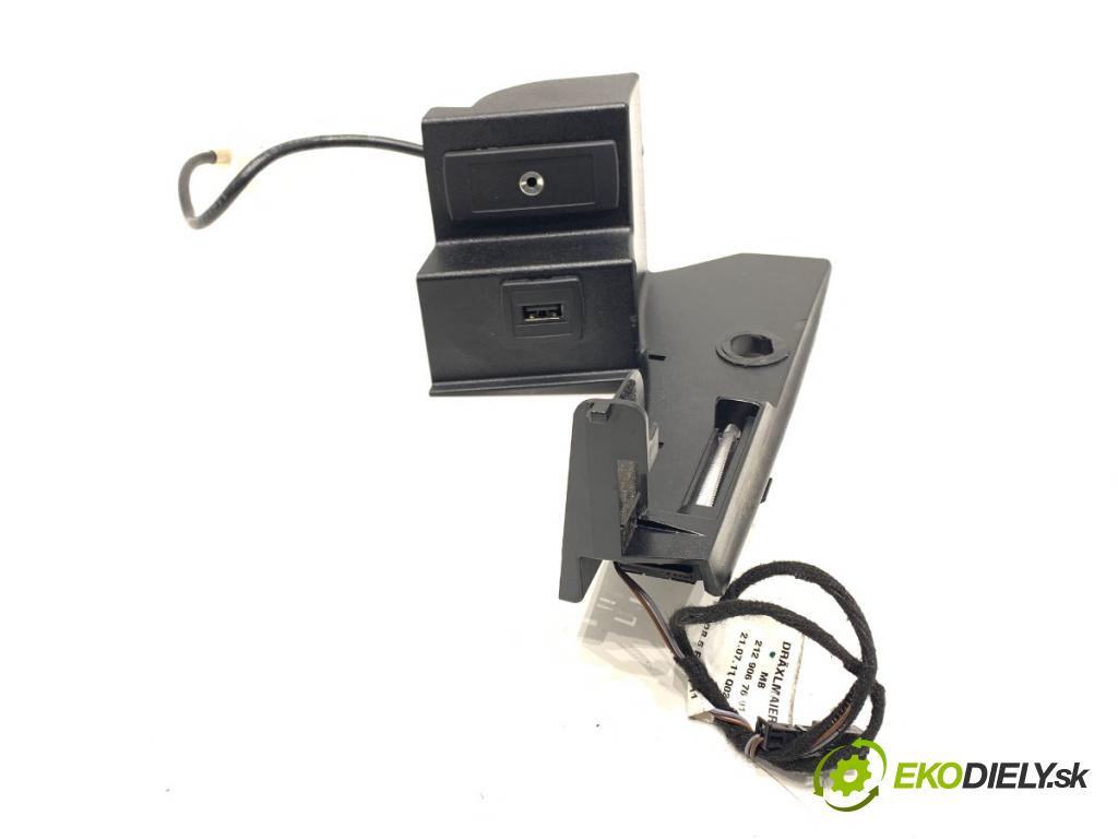 MERCEDES-BENZ W212 sedan 2012 150 kW E 250 CDI / BlueTEC (212.003, 212.004) 2143 HNÍZDO: USB 2129067601