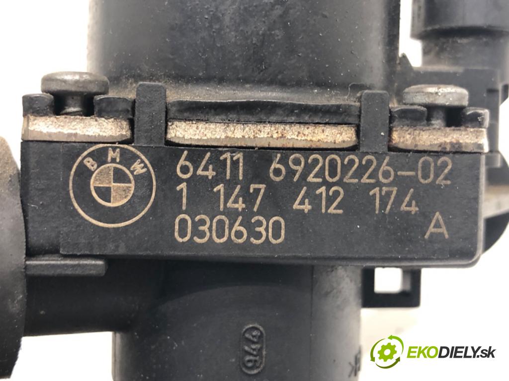BMW E60 sedan 2003 125 kW 520 i 2171 Magnetický ventil vody 6920226 (Elektrosúčasti ostatné)