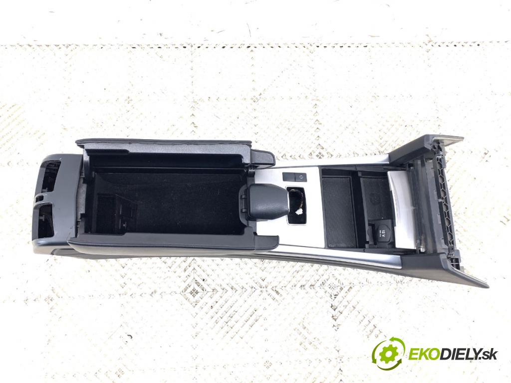 MERCEDES-BENZ W212 sedan 2013 150 kW E 250 CDI / BlueTEC 4-matic (212.082, 212.097) 2143 Tunel stredový  (Stredový tunel)