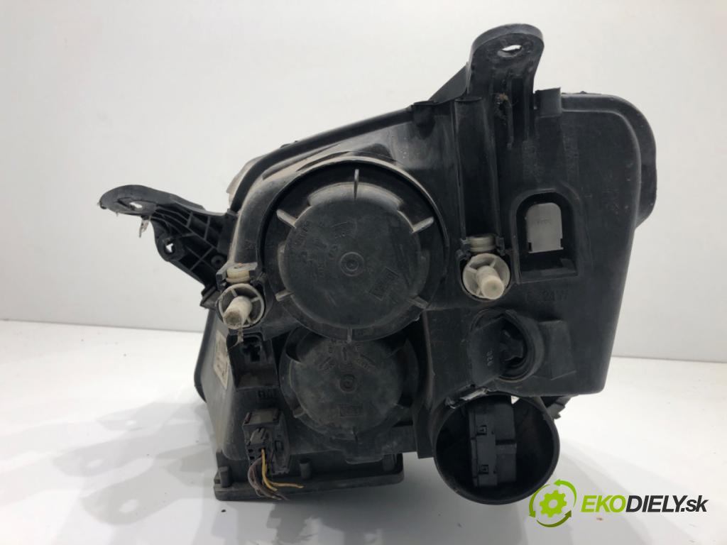 OPEL MERIVA A nadwozie wielkoprzestrzenne (MPV) 2006 74 kW 1.7 CDTI (E75) 1686 světlomet pravý přední část 93321053