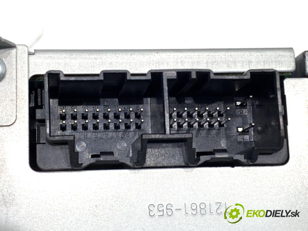 SAAB 45174 Kombi 2009 154 kW 2.3 t BioPower 2290 RADIO 12784324 (Audio zariadenie)