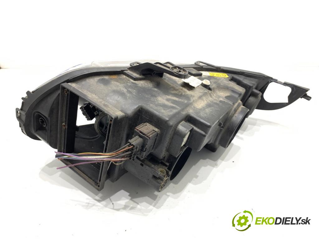 SAAB 45174 Kombi 2009 154 kW 2.3 t BioPower 2290 světlomet pravý přední část XENON