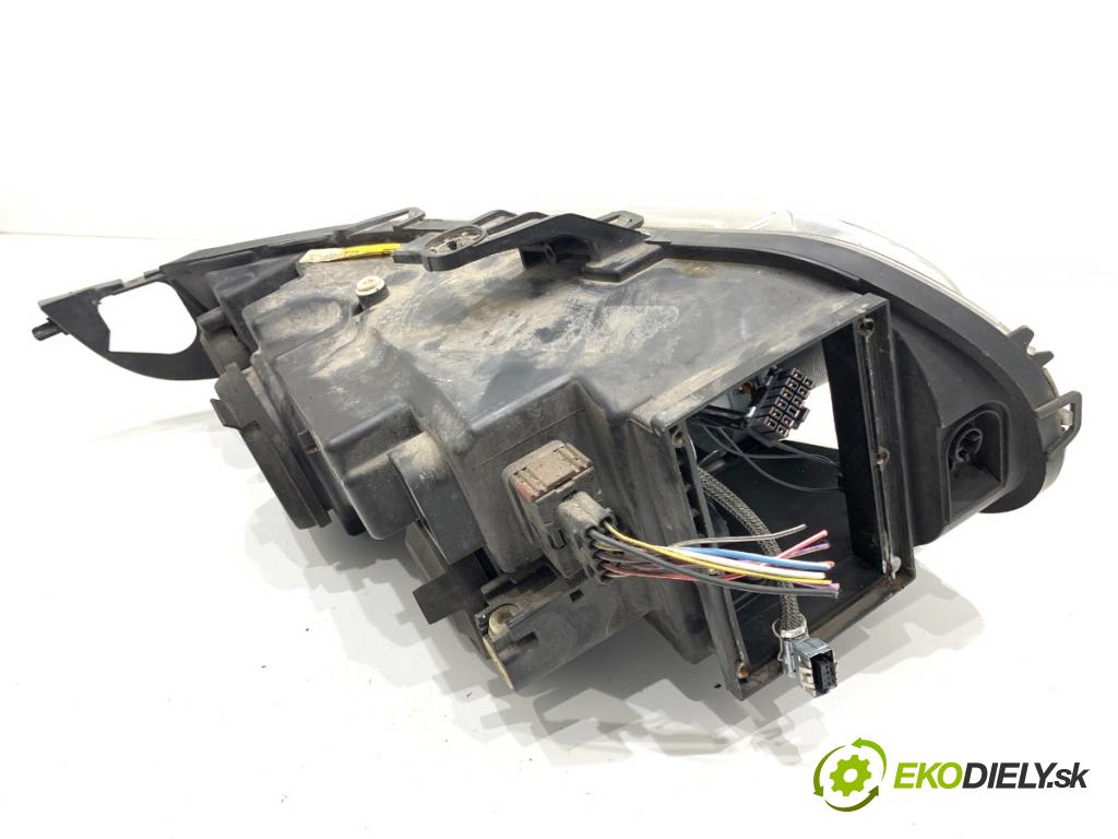 SAAB 45174 Kombi 2009 154 kW 2.3 t BioPower 2290 světlomet levý přední část XENON