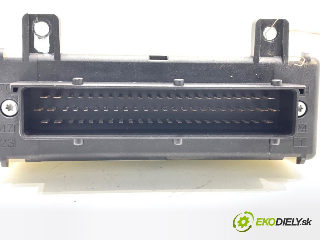 SAAB 45174 Kombi 2009 154 kW 2.3 t BioPower 2290 Modul komfortu 5266267 (Modul komfortu)