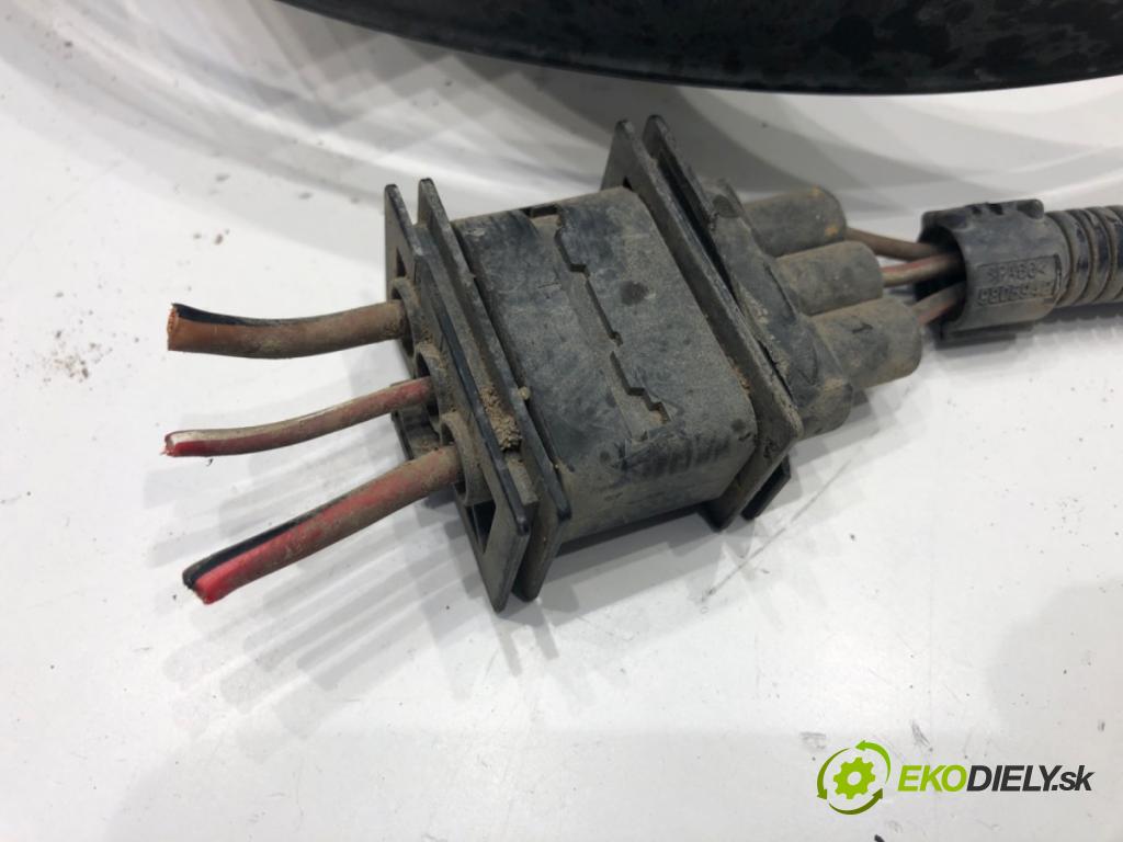 SEAT LEON I liftback 2001 77 kW 1.6 16 V 1598 ventilátor chladiče 1J0959455F (Ventilátory)