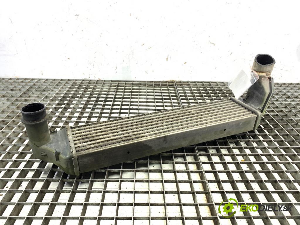 BMW E46 sedan 1998 100 kW 320 d 1951 intercooler  (Chladiče nasávaného vzduchu (intercoolery))