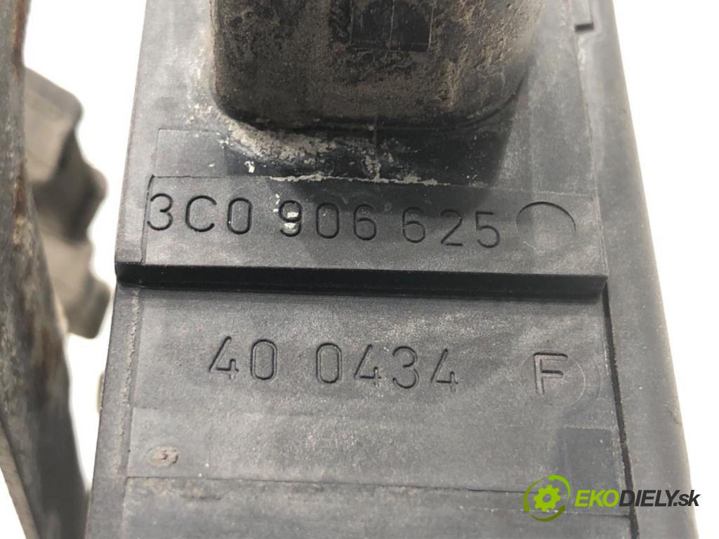 VW PASSAT B6 sedan 2005 77 kW 1.9 TDI 1896 Ventil magnetický 3C0906625 (Ventil ostatné)