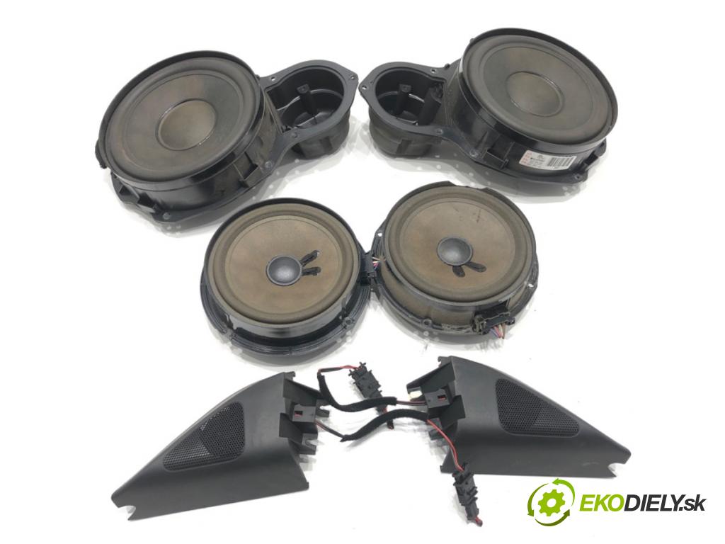 VW PASSAT B6 sedan 2005 77 kW 1.9 TDI 1896 reproduktory 3C0035454 3C0035453