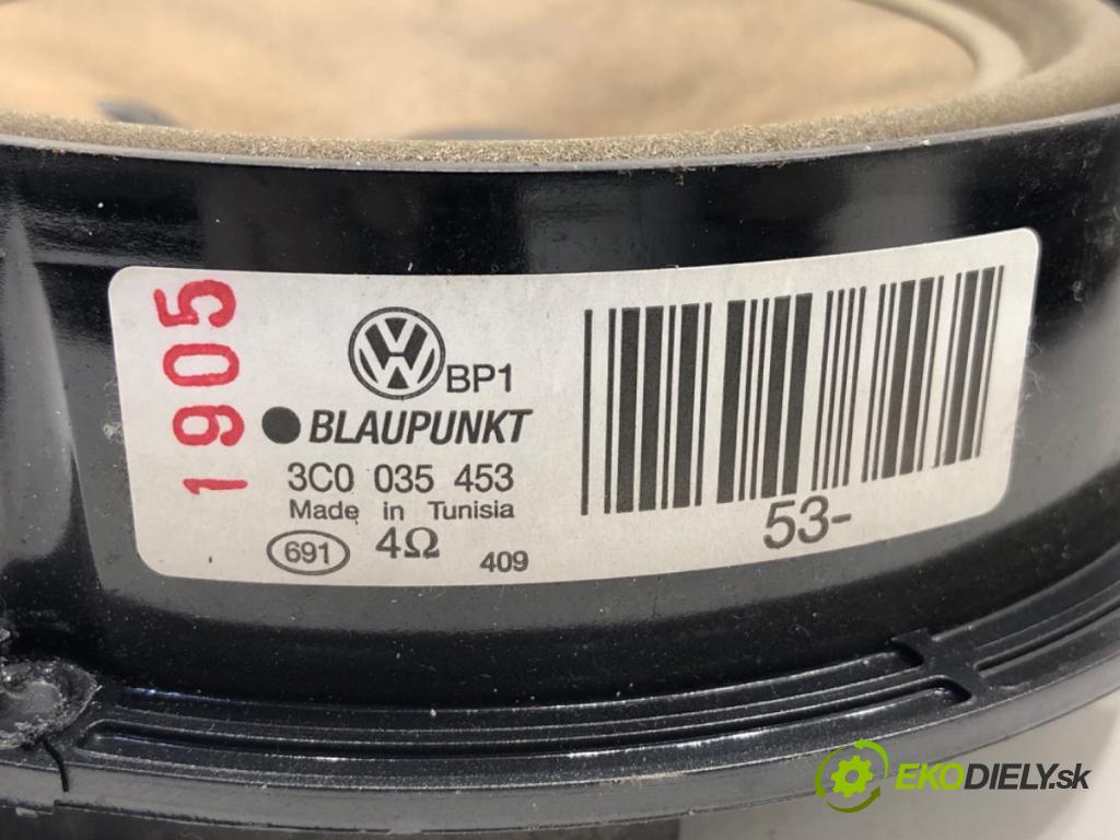 VW PASSAT B6 sedan 2005 77 kW 1.9 TDI 1896 reproduktory 3C0035454 3C0035453