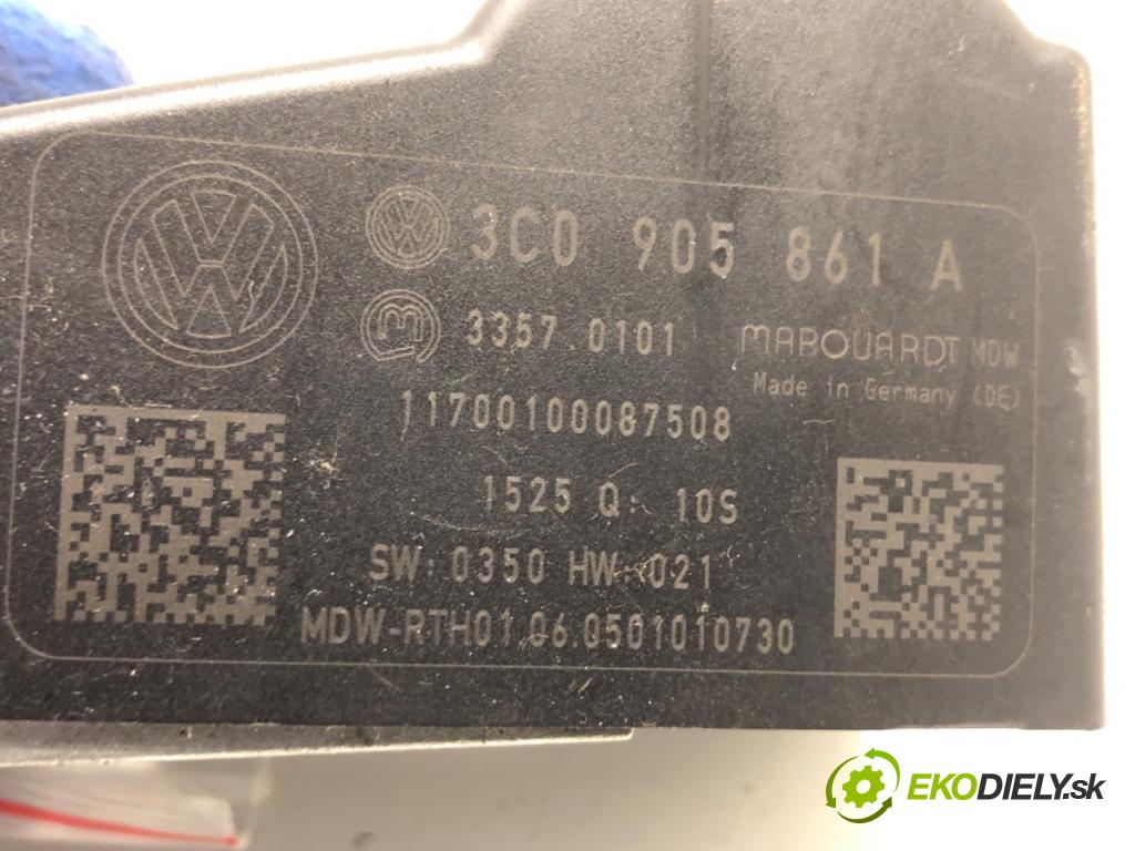 VW PASSAT B6 sedan 2005 77 kW 1.9 TDI 1896 blokáda volantu 3C0905861A (Ostatné)