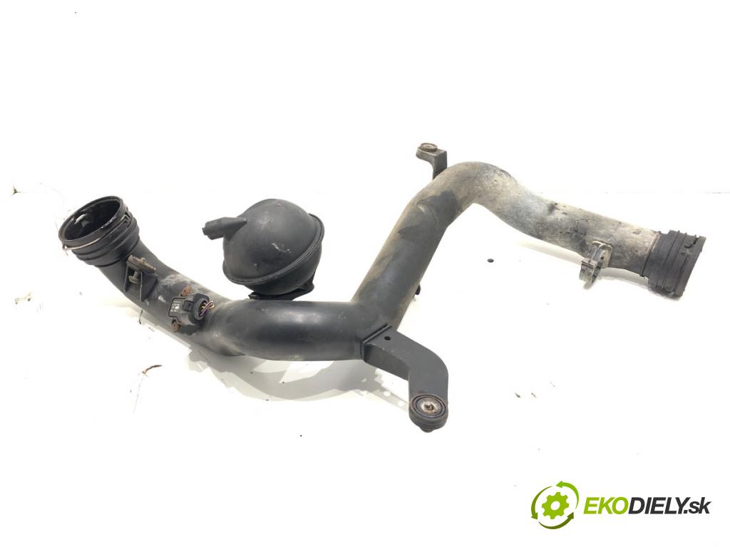 VW PASSAT B6 sedan 2005 77 kW 1.9 TDI 1896 Rúra turba 7M0129808