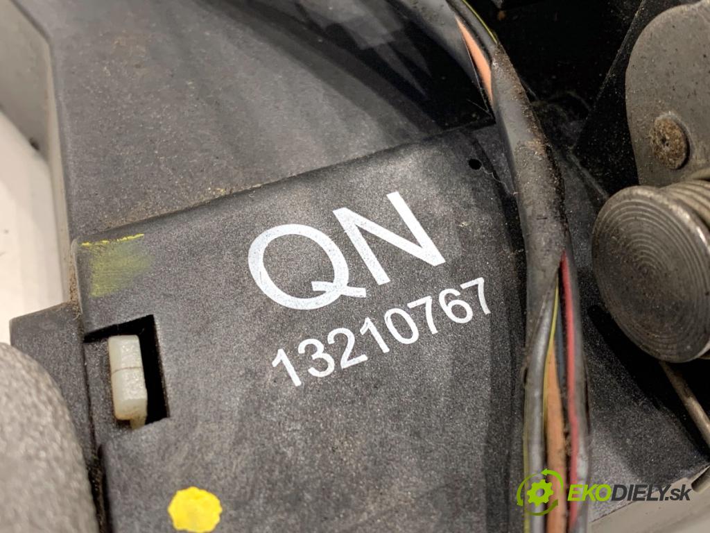 OPEL SIGNUM liftback 2006 110 kW 1.9 CDTI (F48) 1910 zámok dveře levý přední část 13210767