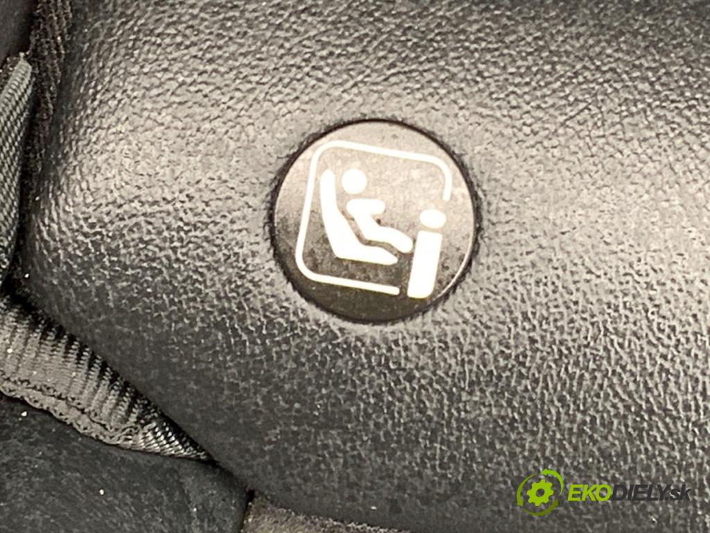 AUDI Q7 4M SUV 2015 200 kW 3.0 TDI quattro 2967 Sedadlá, sedačky Sedadlo bočné