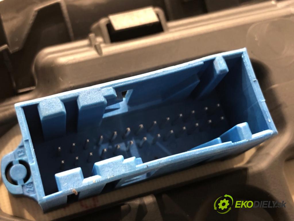 CITROEN C4 I liftback 2005 66 kW 1.6 HDi 1560 Prístrojovka P96572391ZD (Prístrojová doska)