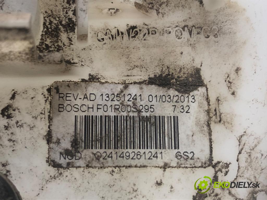 CHEVROLET ORLANDO nadwozie wielkoprzestrzenne (MPV) 2013 104 kW 1.8 1796 pumpa paliva 13251241