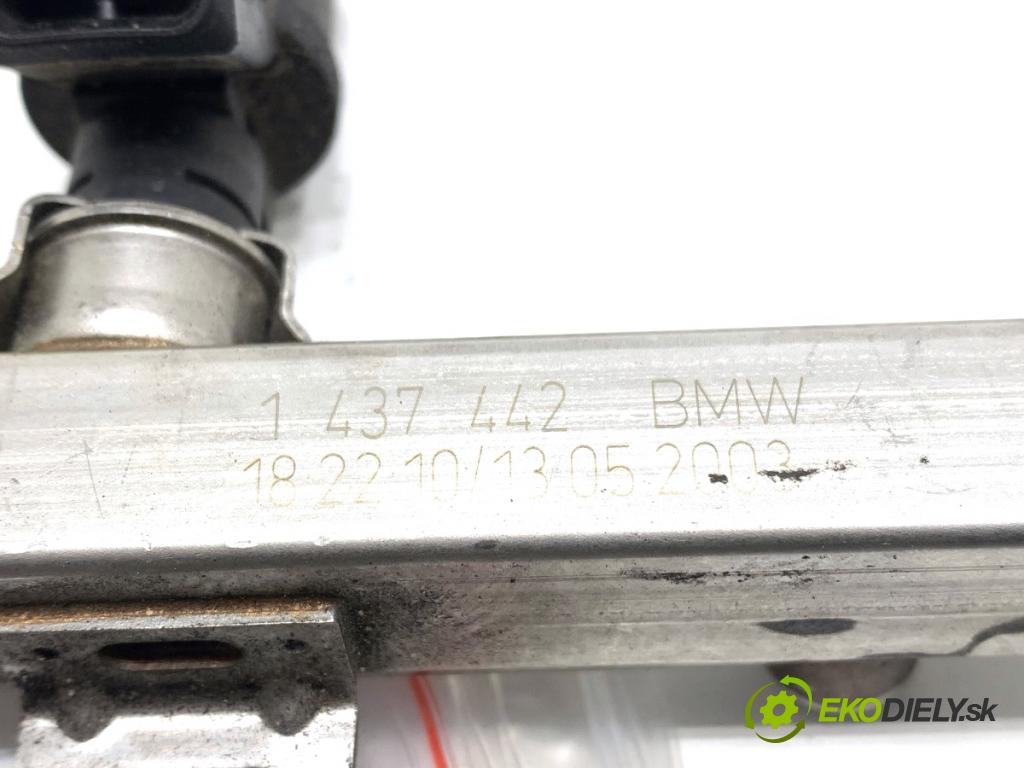 BMW E60 sedan 2003 125 kW 520 i 2171 Lišta vstrekovacia 1437442 (Vstrekovacia lišta)