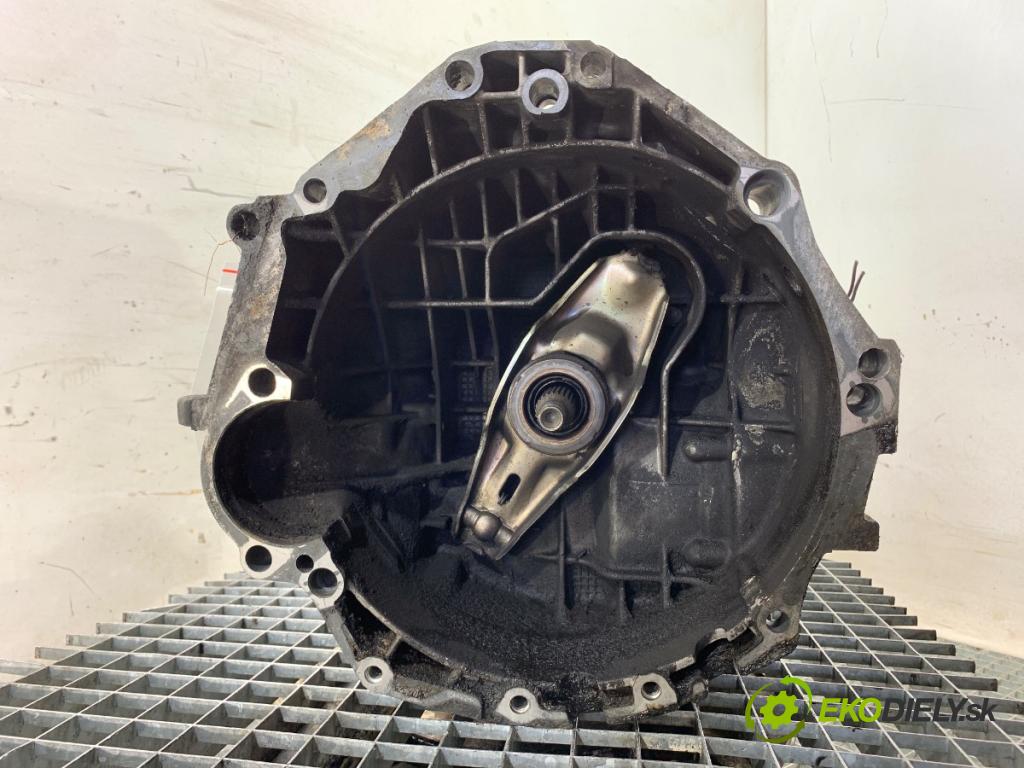 AUDI A4 B6 Kombi 2003 75 kW 1.6 1595 převodovka CBK (Převodovky)